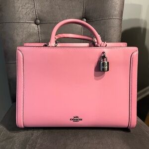 NWT Coach Zoe Carroll leather purse